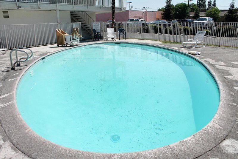 Motel 6-Fresno, Ca - Blackstone North Buitenkant foto